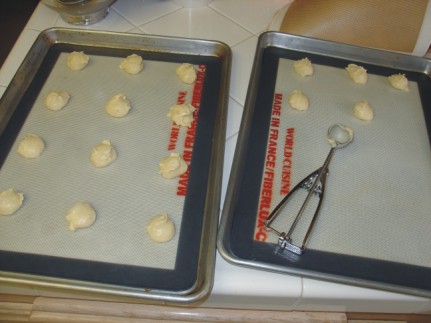 mini black and white cookies