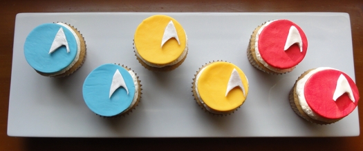 star trek cupcakes plated sm