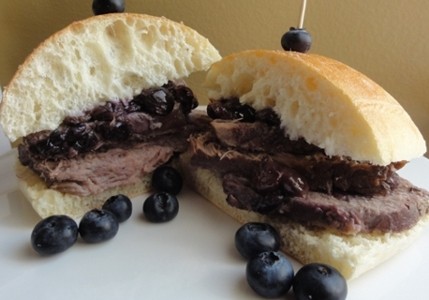 blueberry roast beef sandiwchsm
