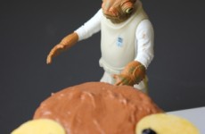 admiral ackbar cupcakes sm