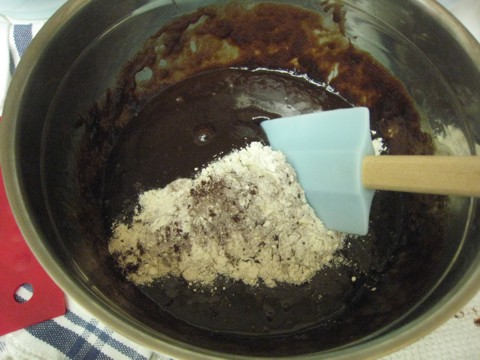 Brownie Spatula - Whisk