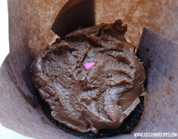 Vegan Chocolate Peanut Butter Cupcakes