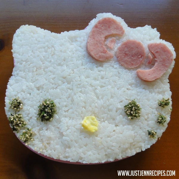 hello kitty sushi head