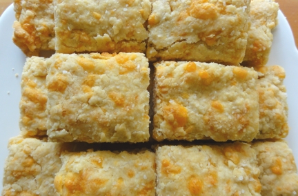 cheddar cheese scones