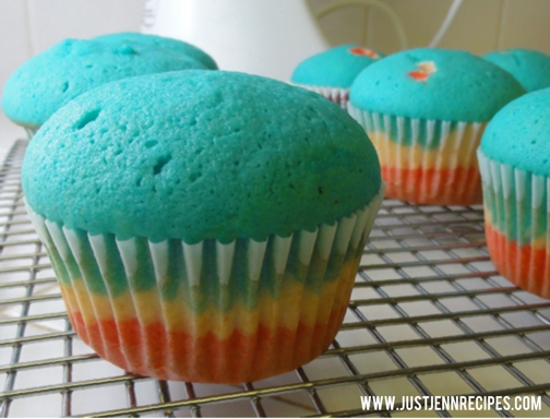 three color cupcakes