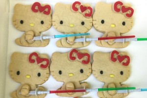 https://justjennrecipes.com/wp-content/uploads/2017/02/hello-kitty-jedi-cookies-300x200.jpg