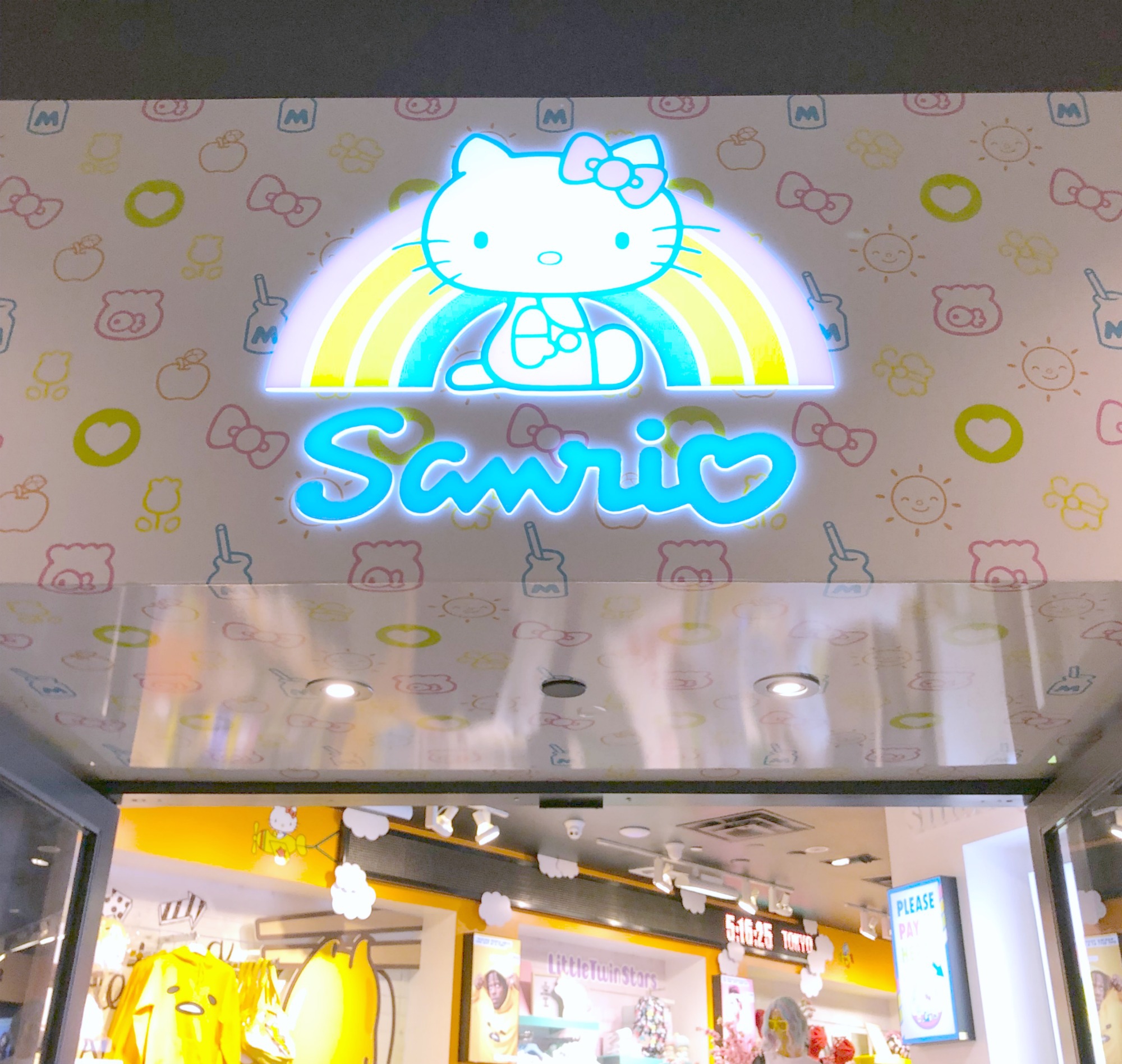 Sanrio  Sanrio store, Hello kitty store, Sanrio shop